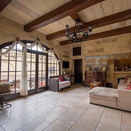 Ta' Kullarina Farmhouse With Private Pool In Island Of Gozo Βίλα Zebbug  Εξωτερικό φωτογραφία