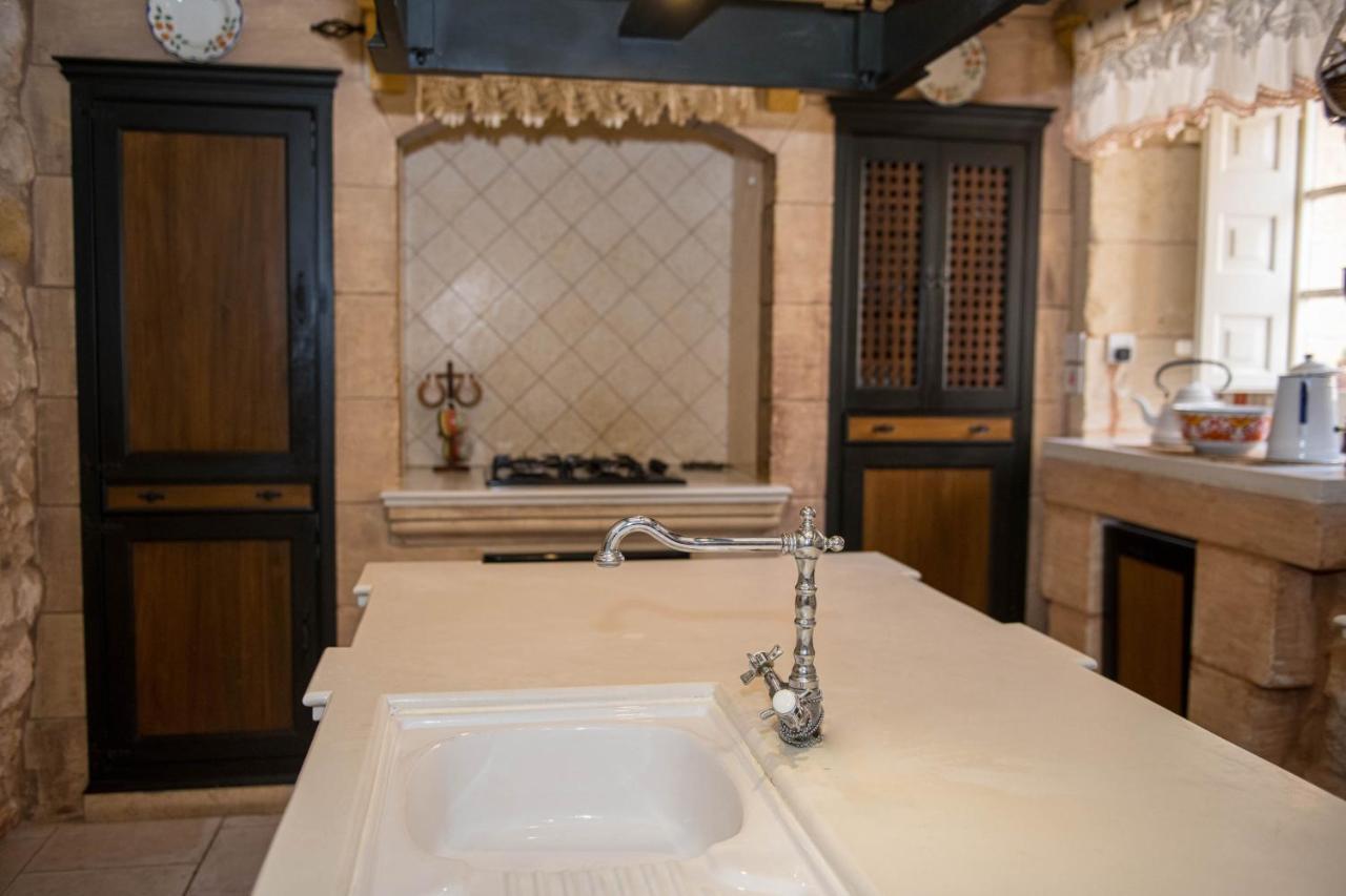 Ta' Kullarina Farmhouse With Private Pool In Island Of Gozo Βίλα Zebbug  Εξωτερικό φωτογραφία