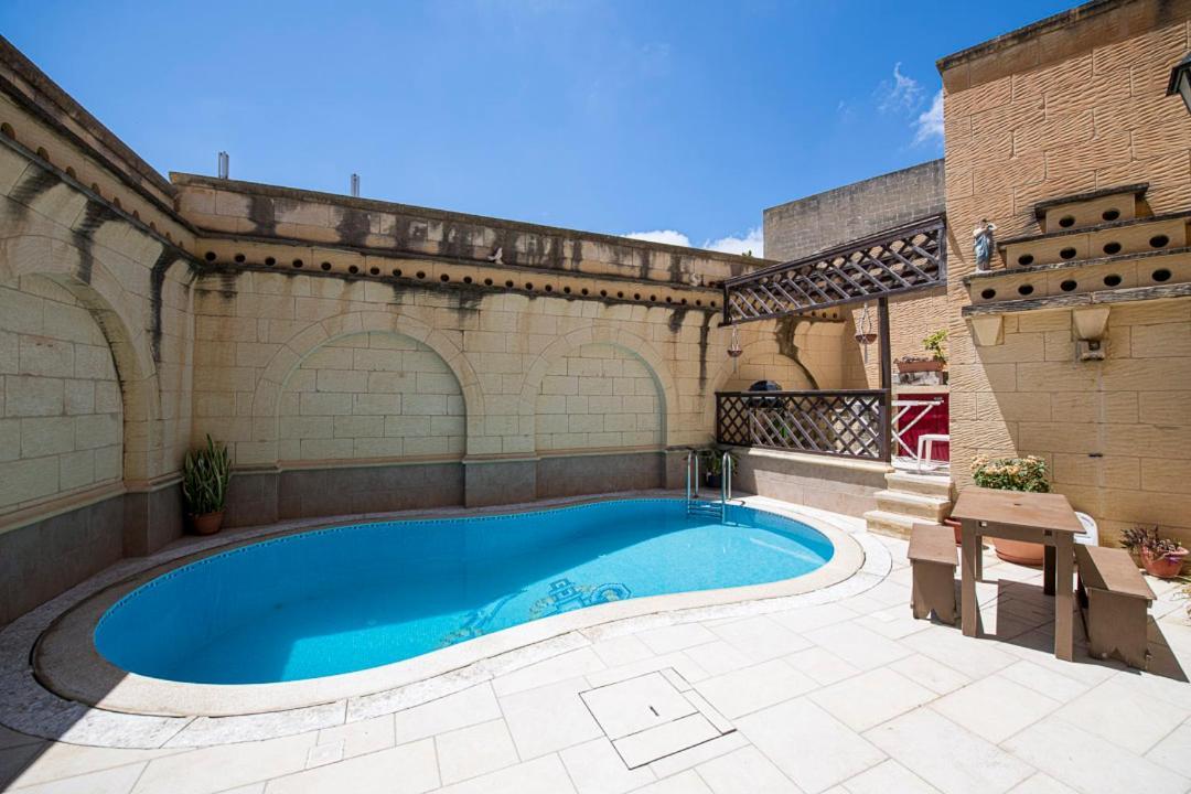 Ta' Kullarina Farmhouse With Private Pool In Island Of Gozo Βίλα Zebbug  Εξωτερικό φωτογραφία